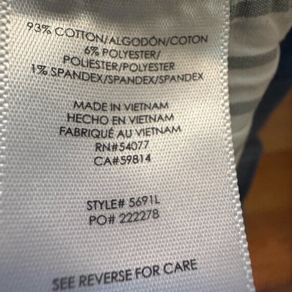 CAbi Jeans - Picture 5 of 6